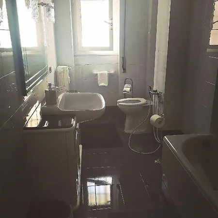 Apartment Dama House